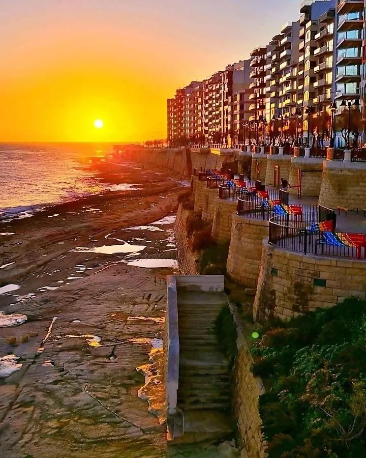 The Exiles Hotel Sliema