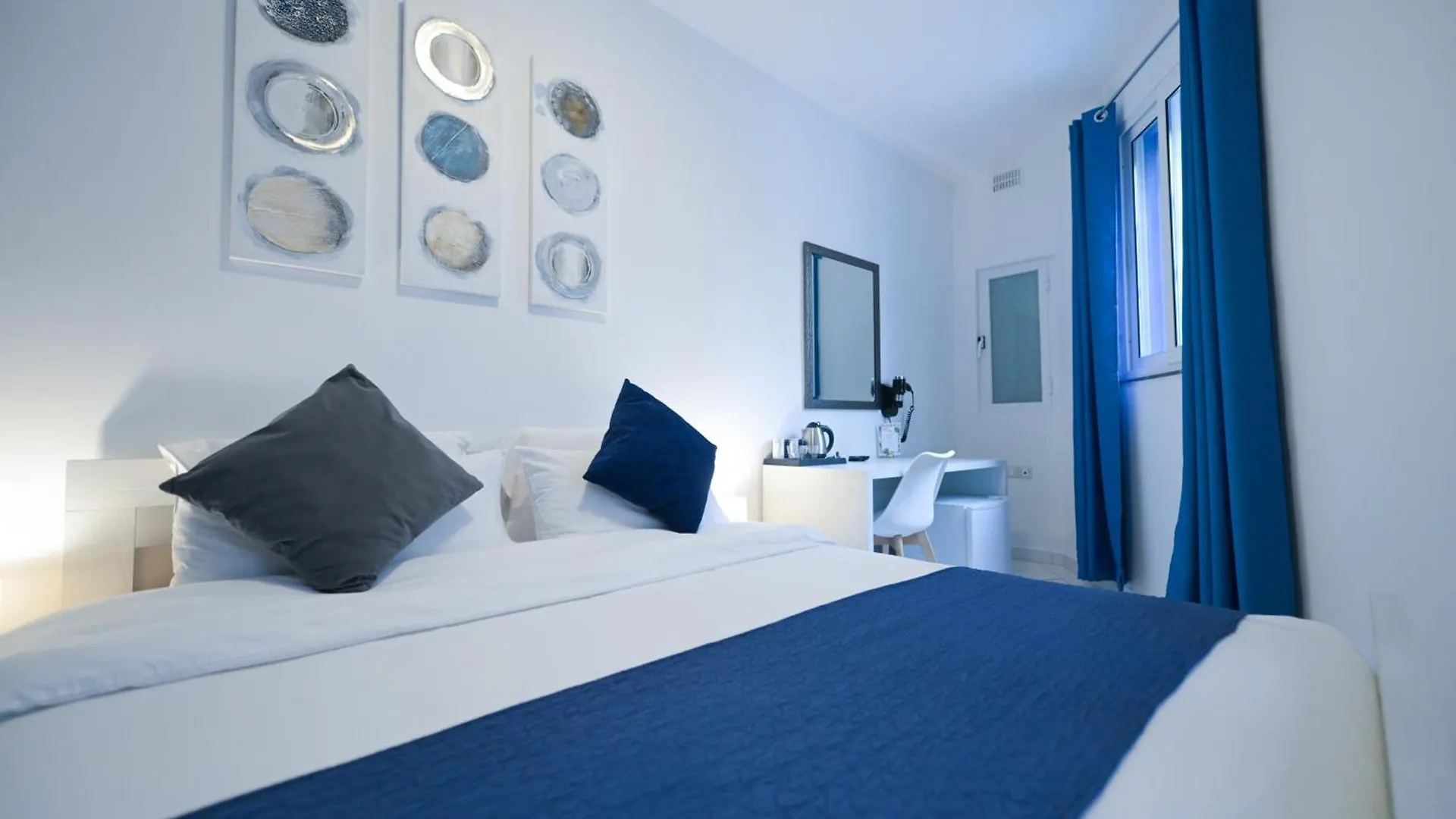 The Exiles Hotel Sliema Malta